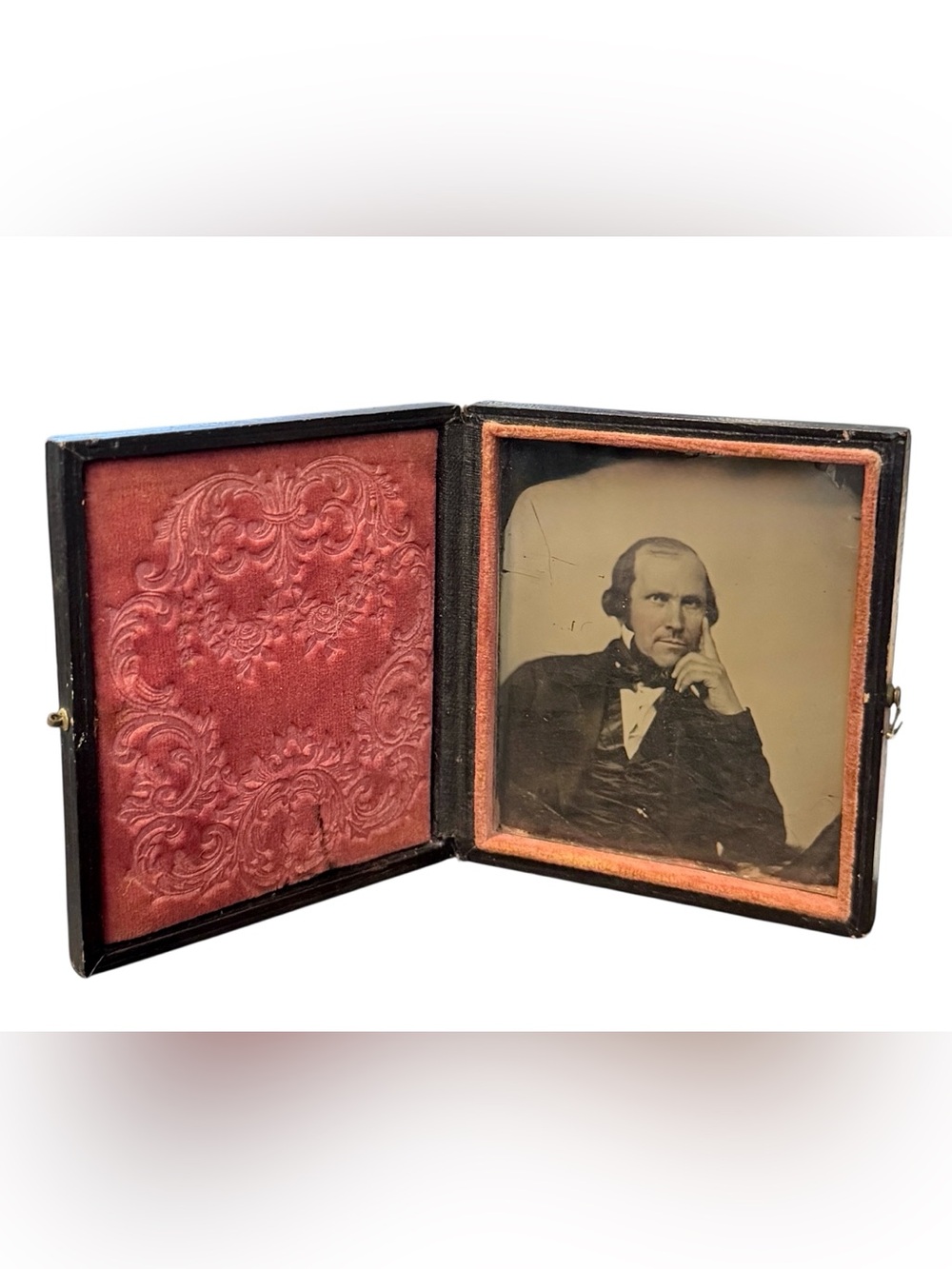 Antique 1/6 Plate Daguerreotype Portrait – Distinguished Gentleman, c. 1850